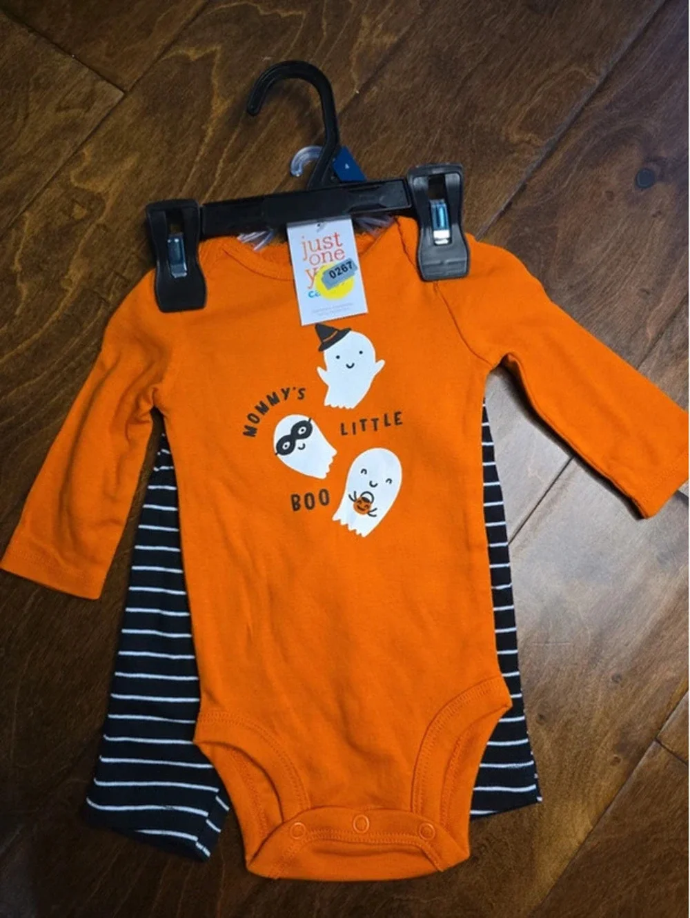 3m brand new halloween outfit from carter's item 267G6